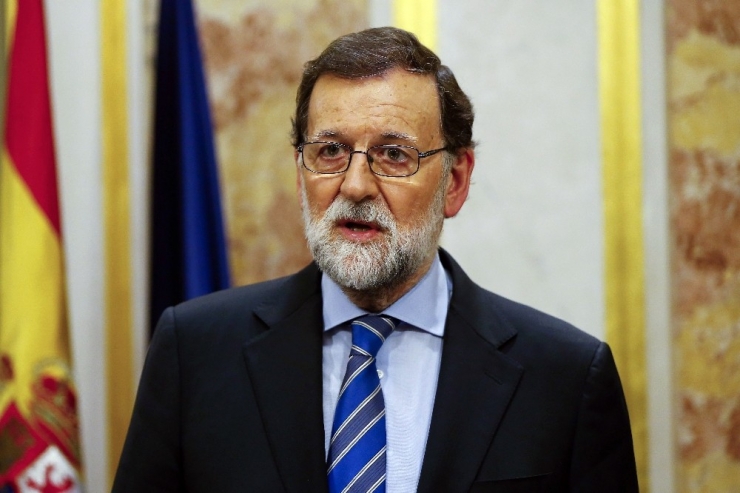 İspanya Başbakanı Rajoy’a Güven Oylaması