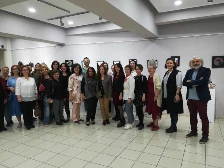 Seramik Cam Mozaik Atölyesi Kursiyerlerinden Sergi
