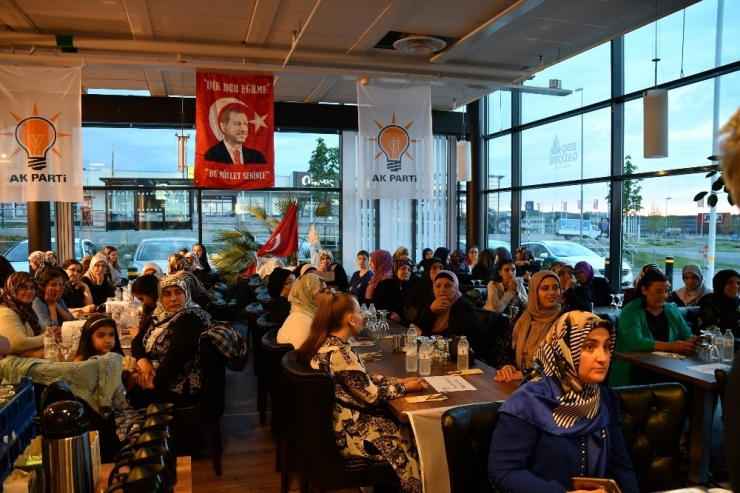 Ak Parti’den İsveç’te İftar