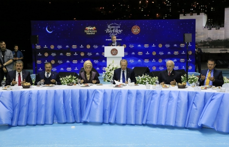 Cumhurbaşkanı Erdoğan: "İstanbul’un Fethi Bizim İçin Ne Kadar İftiharsa Birileri İçin De O Derece Büyük Felaket Günüdür"