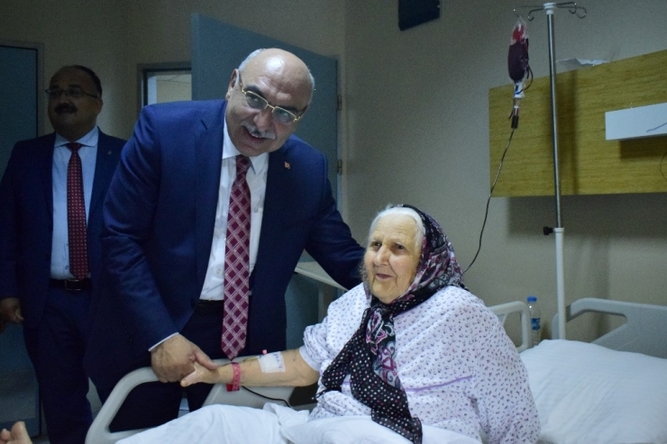 Yediyıldız’dan Hastane Ziyaretleri