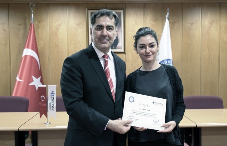 Öğrencilere İk’inci Altın Bilezik