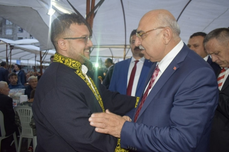 Yediyıldız, Çaybaşı’nda Vatandaşlarla Buluştu