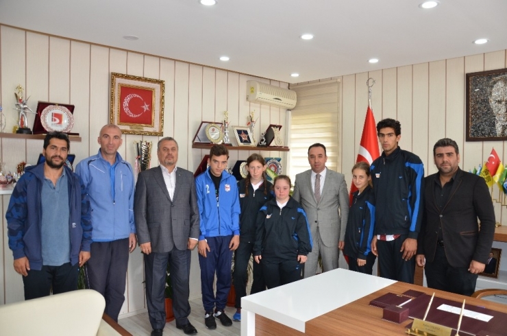 Başarılı Sporcular Karaman’ı Fethetti