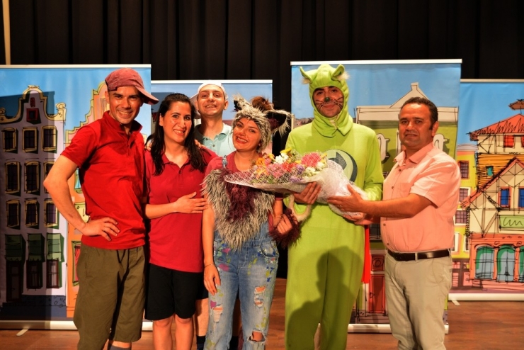 Çevre Bilinci Tiyatro İle Arttırılıyor