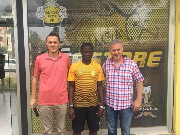 Aliağaspor’da Transfer Çalışmaları Sürüyor