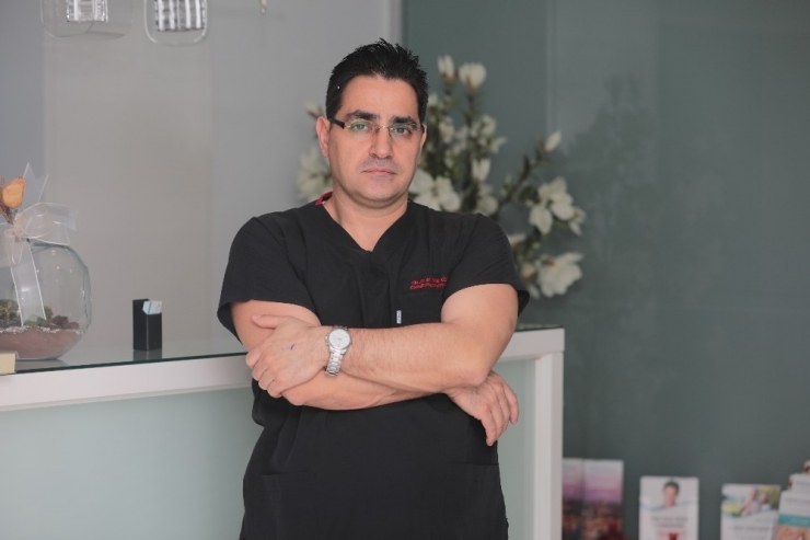 ’’Yüz Bölgesini Yaşlı Gösteren Kıvrımlar Botulinum Toksin İle Yok Edilebilir’’