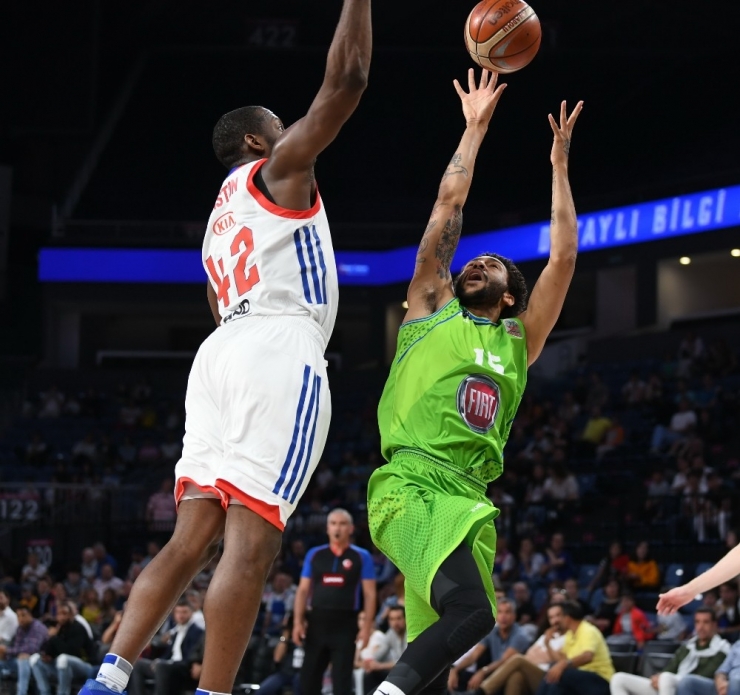 Tofaş, Bursa’ya Final Biletiyle Dönmek İstiyor