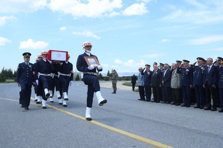 Şehit Ünal Demir’in Naaşı Bozüyük’e Uğurlandı