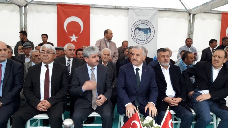 Bakan Arslan, Sultan Alparslan Külliyesi’nin Temeli Atma Törenine Katıldı