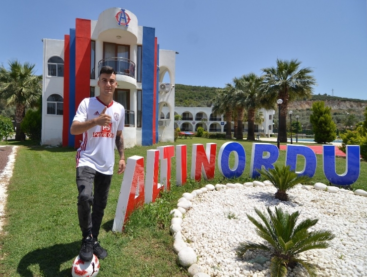 Altınordu’da İkinci İmza Hüseyin’den