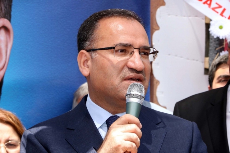 Başbakan Yardımcısı Bozdağ, “Bunların Projesi Yok. Yıkım Projeleri Var Yıkım”