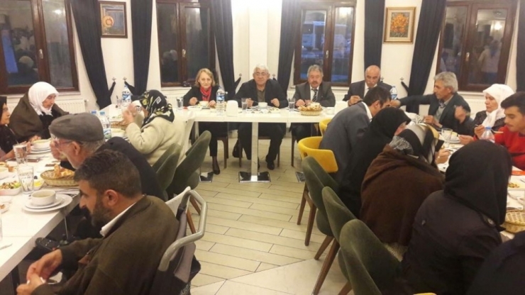 Başkan Karaçanta’dan Anlamlı İftar Yemeği