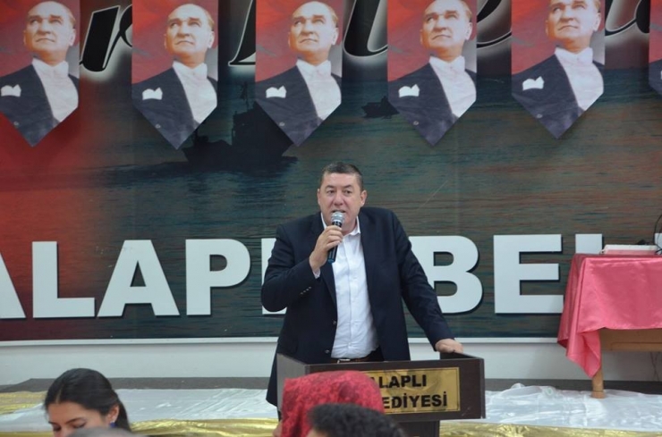 Başkan Tekin: Belediye Personeline İftar Yemeği Verdi