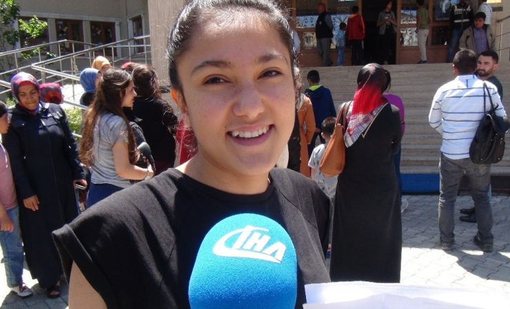 Vanlı Öğrencilerin Lgs Heyecanı Başladı