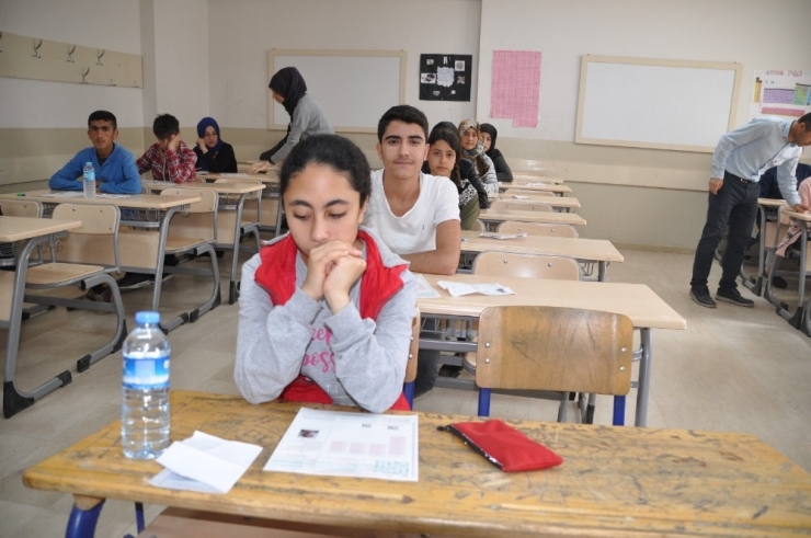 Öğrencilerin Lgs Maratonu Başladı