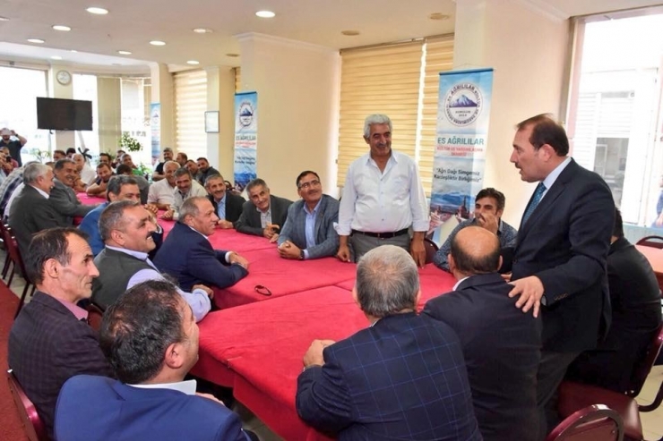 Harun Karacan’dan Es Ağrılılar Derneğine Ziyaret