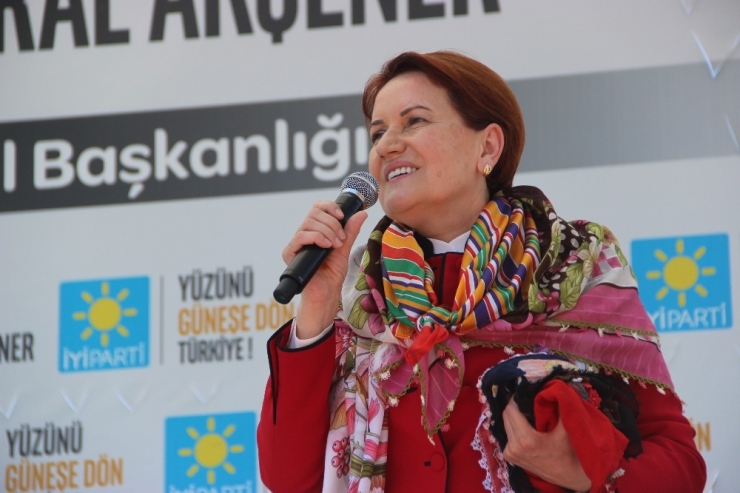 İyi Parti Genel Başkanı Akşener Eskişehir’de