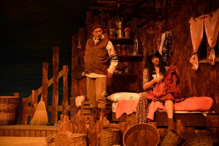 Festival ‘Derya Gülü’ Oyunu İle Sona Erdi