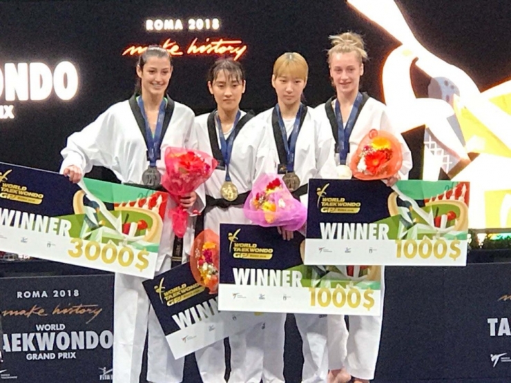 Zeliha Ağrıs’tan Bronz Madalya