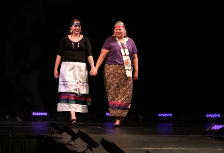 Toronto Yerli Moda Haftası’nda Renkli Görüntüler