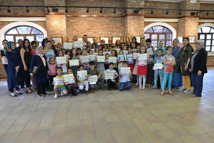 Karikatür Atölyeleri Sergisi Ve Katılım Belgesi Takdim Töreni