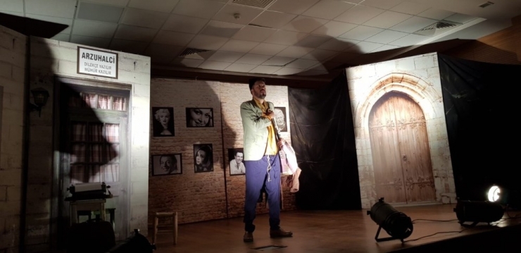 Özel Konuklara Özel Oyun