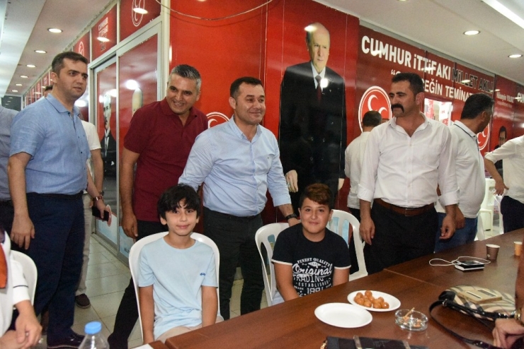 Başkan Yücel, Milletvekili Adayları Ve Meclis Üyeleri İle İftarda Buluştu