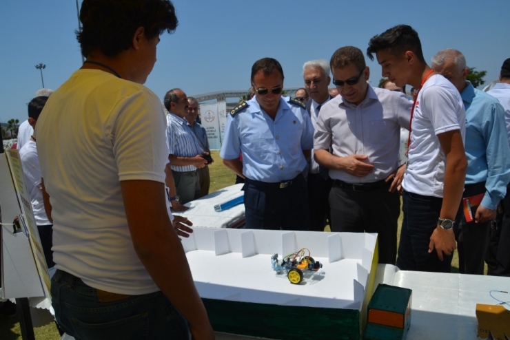 Aliağa’da Bilim Şenliği Sergisi