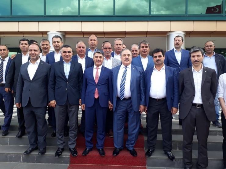 Ensarioğlu, Seçim Çalışmalarını Sürdürüyor