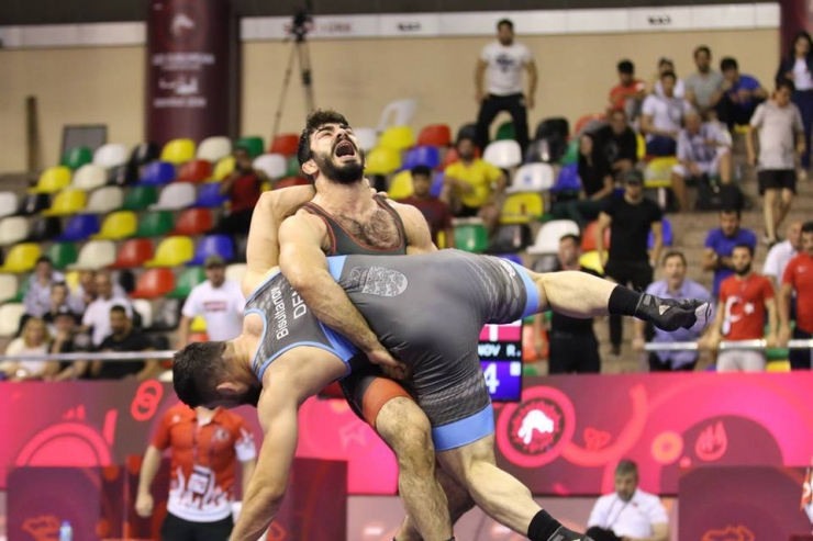 Milli Güreşçiler U23 Avrupa Güreş Şampiyonası’nda Fırtına Gibi Esiyor