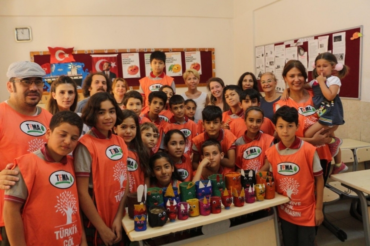 Kuşadası’nda Geri Dönüşüm Atölyesi Düzenlendi