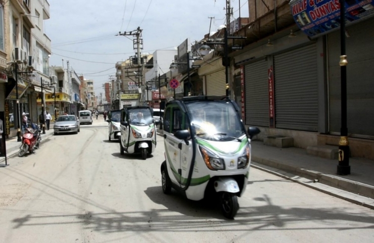 Nusaybin Belediyesi Güneş Enerjisi İle Çalışan 3 Araç Aldı