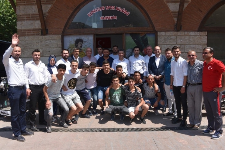 Özkan: "Yapamayacağımız Hiçbir Şeyin Sözünü Vermedik"