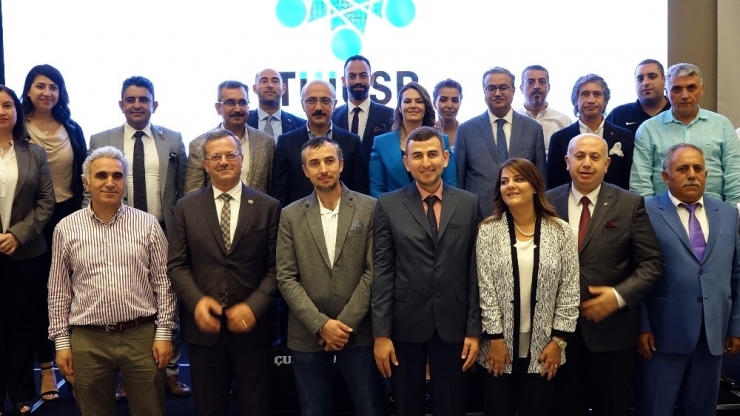 Bakan Elvan, Tarımsal Ürün İşleme İhtisas Organize Sanayi Bölgesi’nin Tanıtım Toplantısı Ve İftarına Katıldı