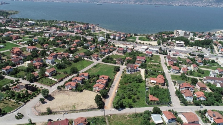 Başiskele’nin Üst Yapı Çalışmaları Hız Kesmiyor