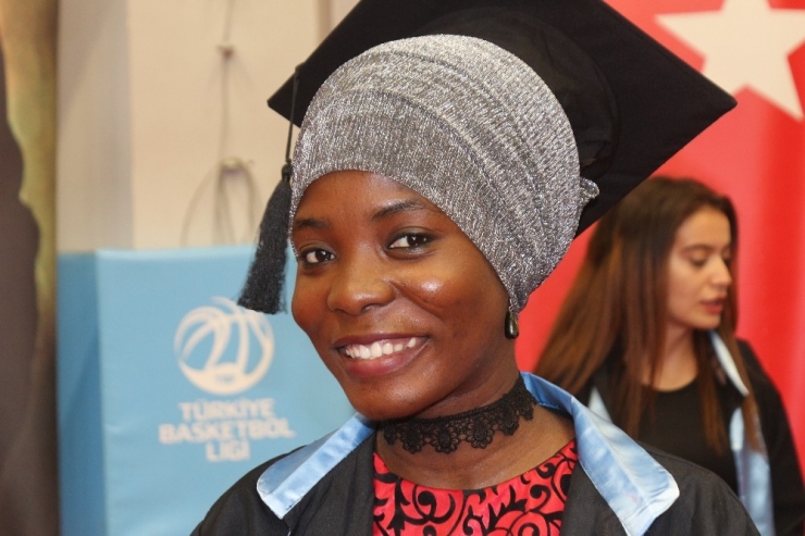 Mezuniyet İçin Somali’den Antalya’ya Geldiler