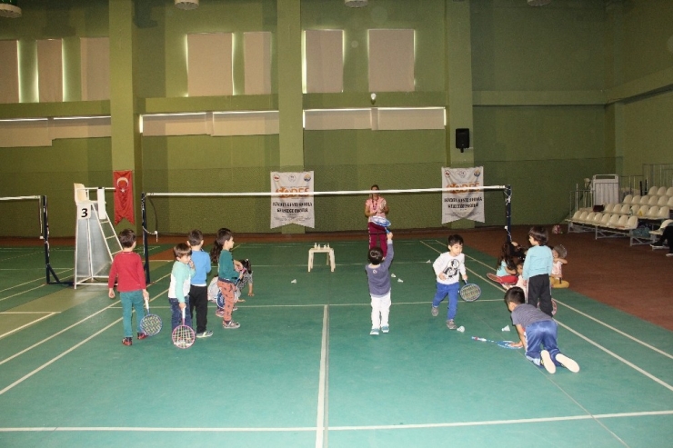 Mersin’de Yaz Spor Okullarına Kayıtlar Başladı