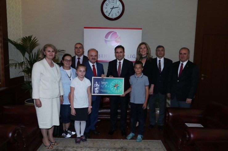 Vali Çakacak, Eesob Yönetimini Ziyaret Etti