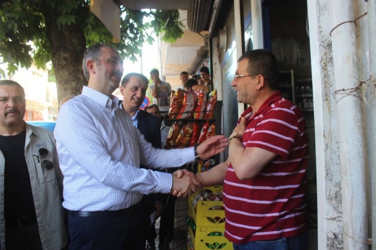 Adalet Bakanı Gül: “Apoletleri Sökmek İstiyorsan Sıkıyorsa Kandil’e Gel"