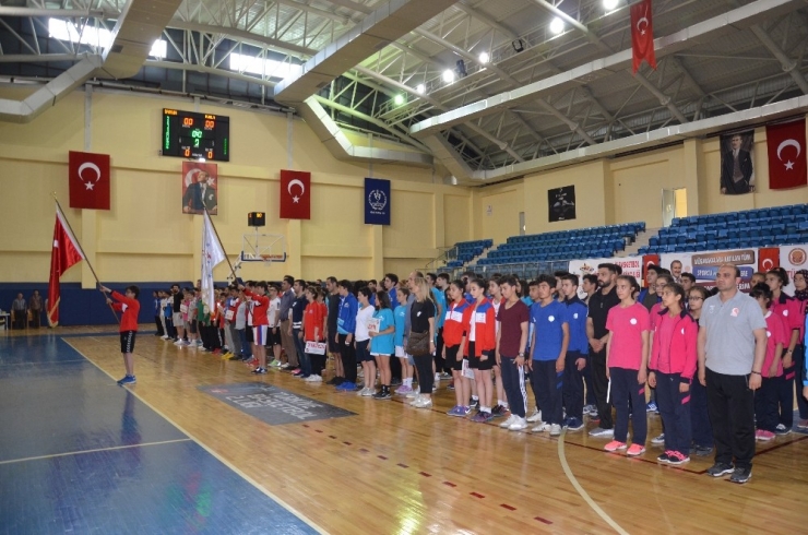 Anadolu Yıldızlar Ligi Basketbol Türkiye Birinciliği Heyecanı Bilecik’te Başladı