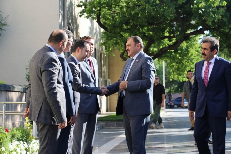 Orman Ve Su İşleri Bakanı Eroğlu Diyarbakır’da