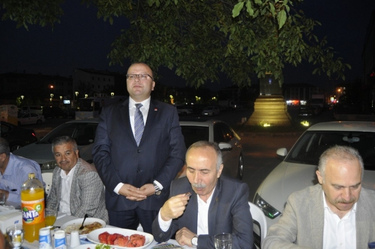 Chp’li Gök, Şehit Yakınları Ve Gazilerle İftar Yaptı