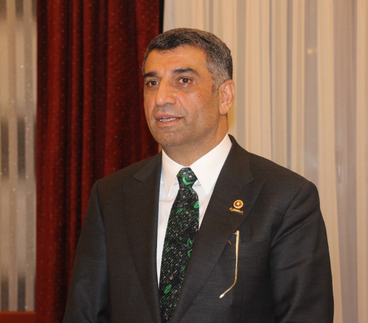 Chp’li Erol: "Devlet Ve Gönül Adamlığı Kimliğiyle Siyaset Yapmayı Tercih Ettik"