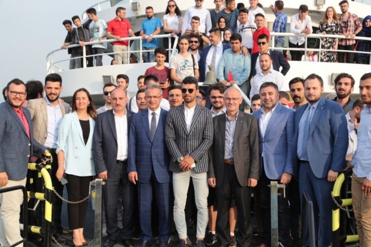 Hürriyet Mahallesi İftarda Buluştu