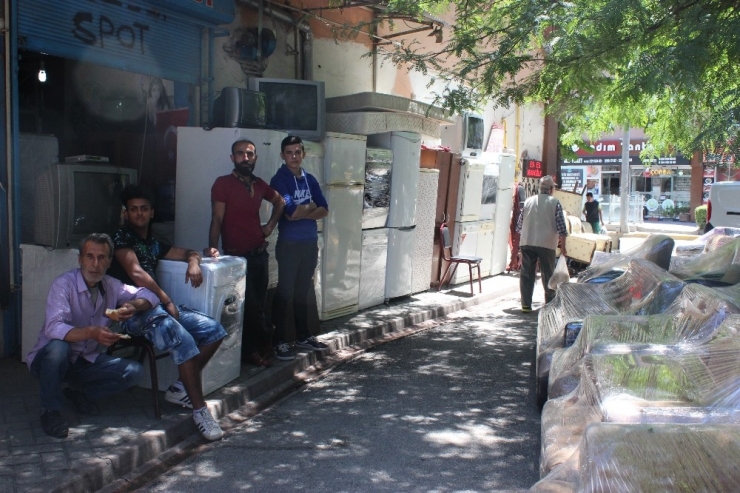 Spotçuların İnternet Çilesi