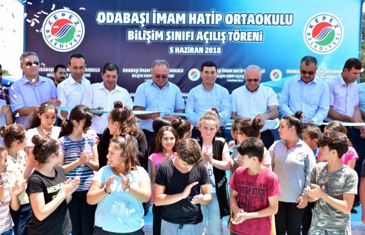 Kepez’den Köy Okuluna Bilişim Sınıfı