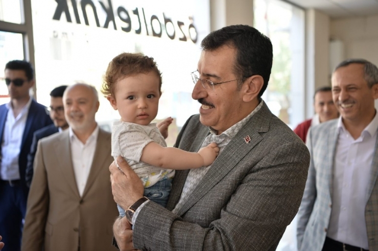 Bakan Tüfenkci’den Fitch’e “Banka İzleme” Tepkisi