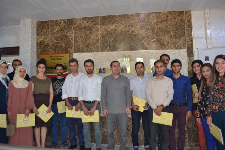 Sason’da Başarılı Öğretmenlere Başarı Belgesi Verildi