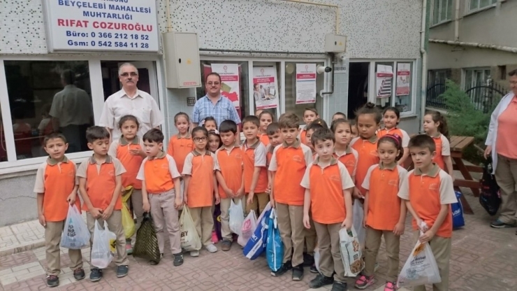 Atatürk İlkokulu Öğrencilerinden Duyarlı Davranış